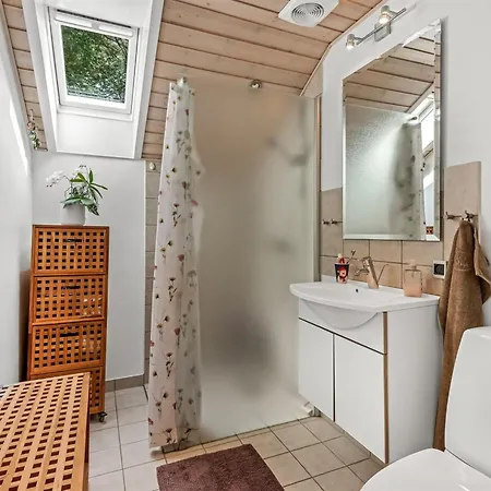Holiday home Lenya - 33km From The Sea By Interhome *