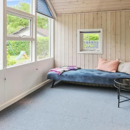 Lenya - 33km From The Sea By Interhome Hébergement de vacances *