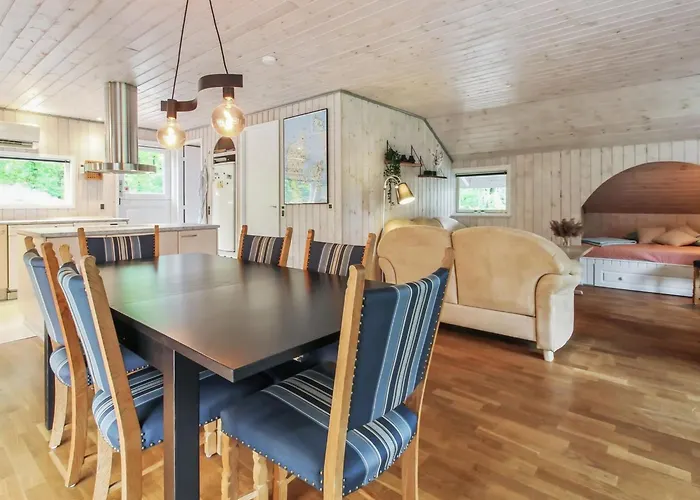 Casa vacanze Lenya - 33km From The Sea By Interhome