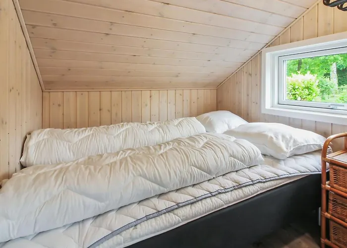 Casa vacanze Lenya - 33km From The Sea By Interhome